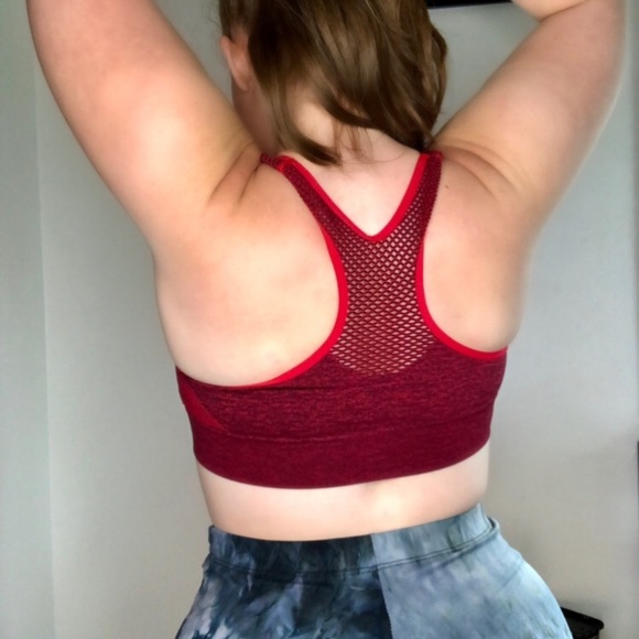 PINK Victoria’s Secret Seamless Sports Bra Sz M - Picture 3 of 3